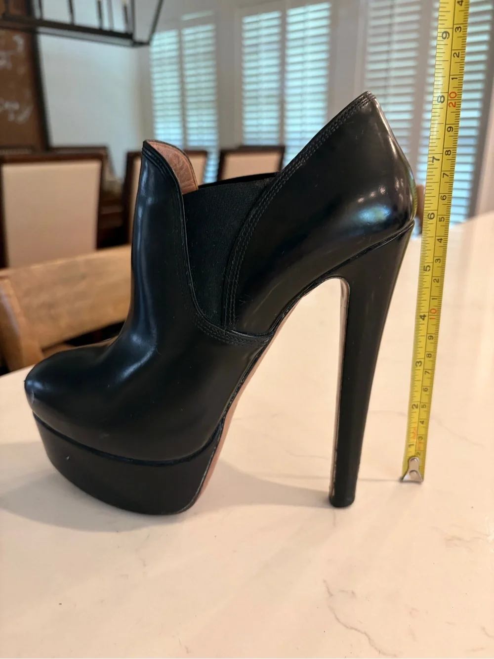 Alaia preowned does